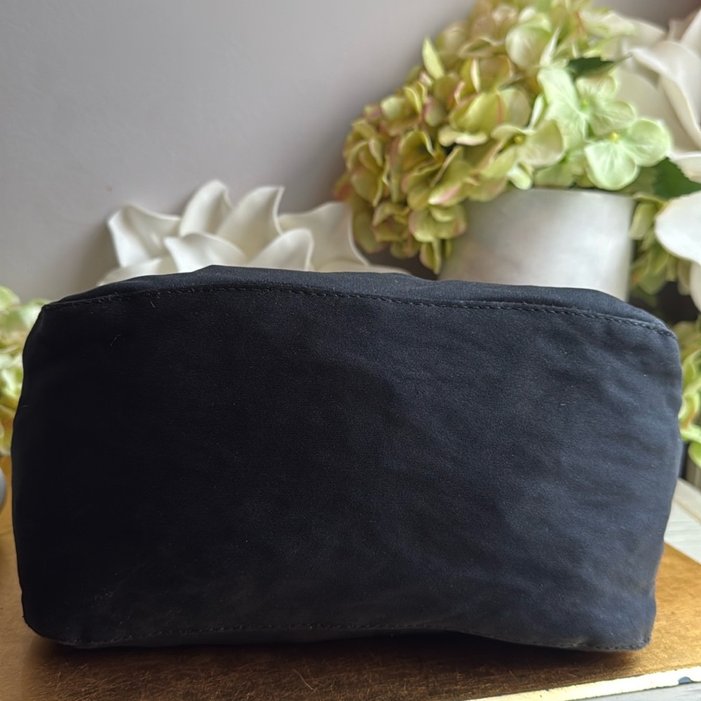 Fendi VTG Baguette in Black Neoprene - Picture 6 of 16
